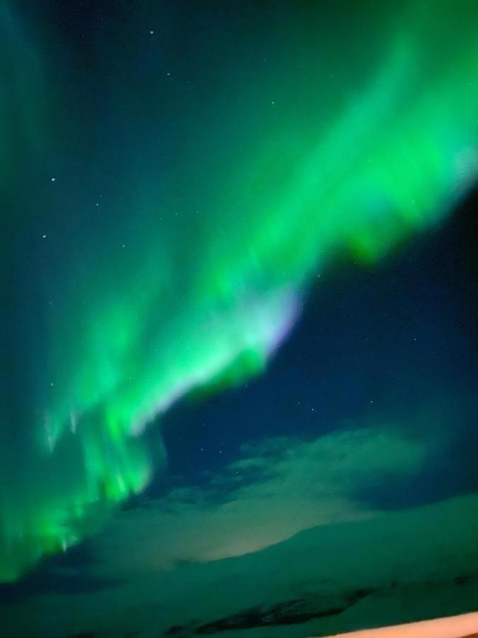 Icelandic Lake House Акранес Экстерьер фото